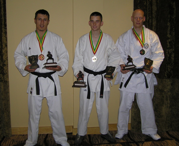 Frfi kumite csapat 