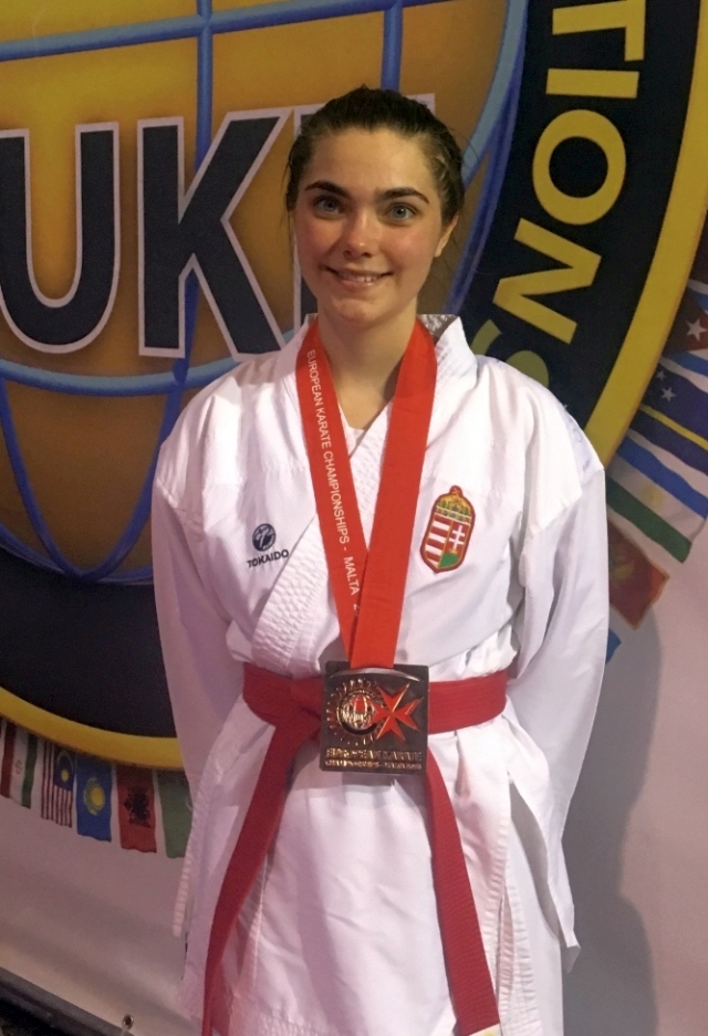 Szntai Luca - kata Eurpa-bajnoki ezstrmes s kumite -55 kg Eurpa-bajnoki bronzrmes