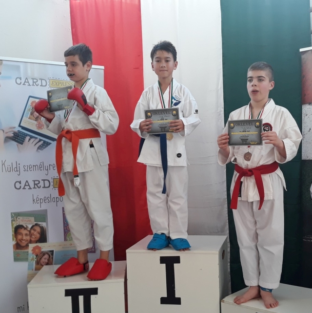 Nagy Alexandru a dobogó tetején Nagy Alexandru a dobogó tetején