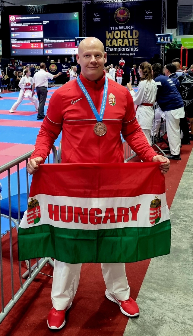 Pénzes Tamás - Felnőtt kumite +85 kg világbajnoki bronzérmes