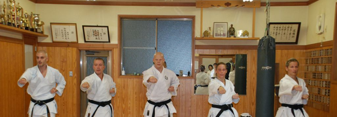 Pnzes Tams - Sakai Kazou Nagymester Dojjban (Jo Sui Kai Dojo, Japn)